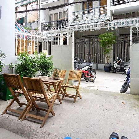 Condodo Hostel Ho Chi Minh City Exterior photo